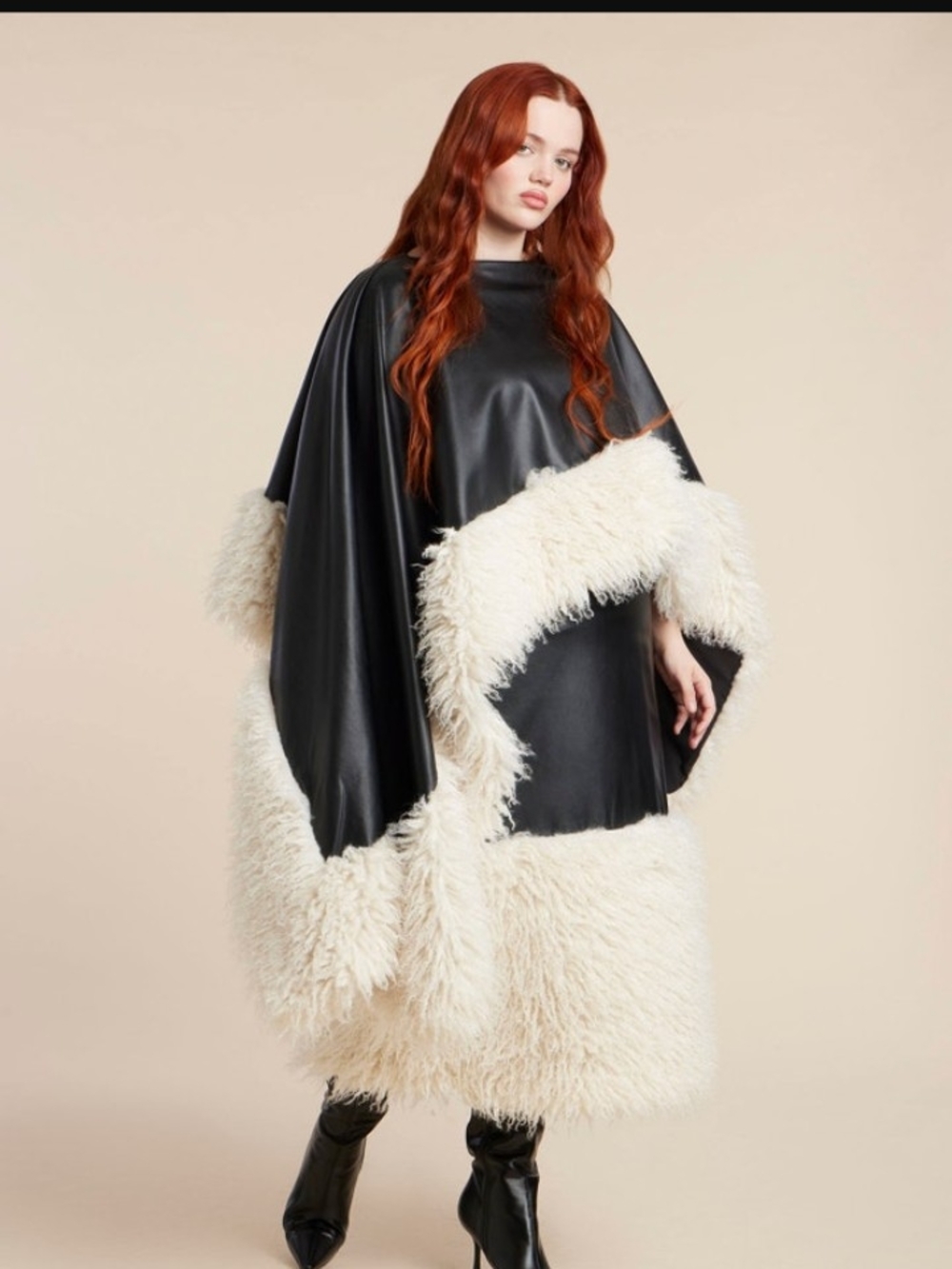 Eloquii STUDIO Faux-Fur Trim Black Cape Like New